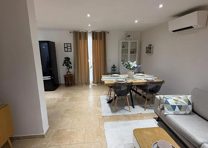 Belle Maison Avec Piscine Privative Dans Calme Et Securisee וילה סן-מקסים