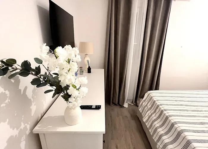 Belle Maison Avec Piscine Privative Dans Calme Et Securisee וילה