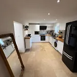 Belle Maison Avec Piscine Privative Dans Résidence Calme Et Securisee