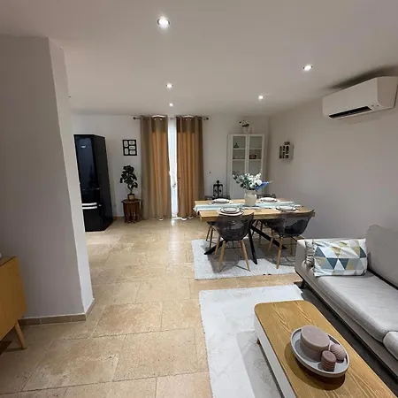 Belle Maison Avec Piscine Privative Dans Calme Et Securisee וילה סן-מקסים